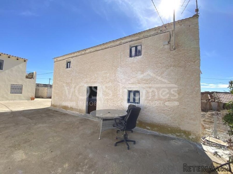NEW & EXCLUSIVE TO VOSS HOMES A Great opportunity 2 houses.. - 2