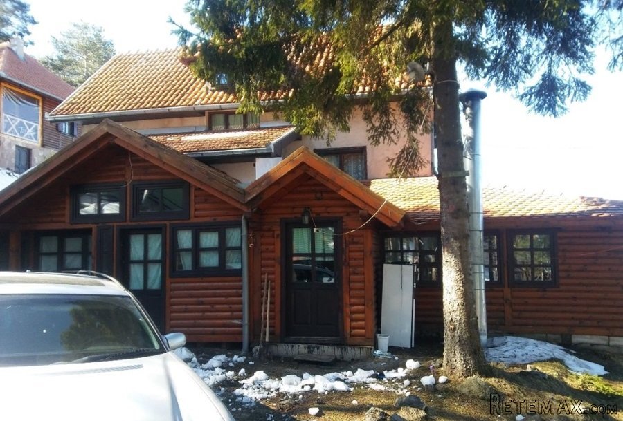 Prodaja kuce na Divcibarama - 2