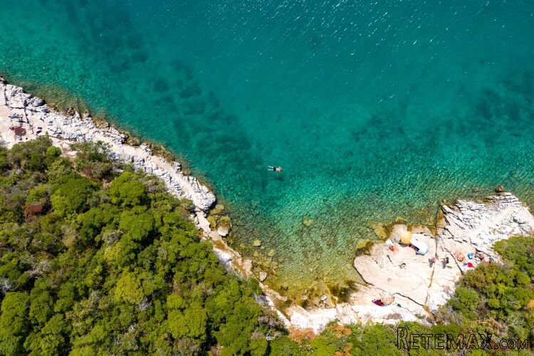 EKSKLUZIVNO !!!PERUŠKI, parcela sa izlazom na more - 3