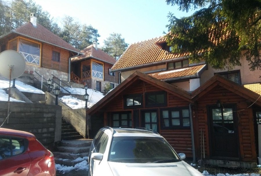 Prodaja kuce na Divcibarama - 3