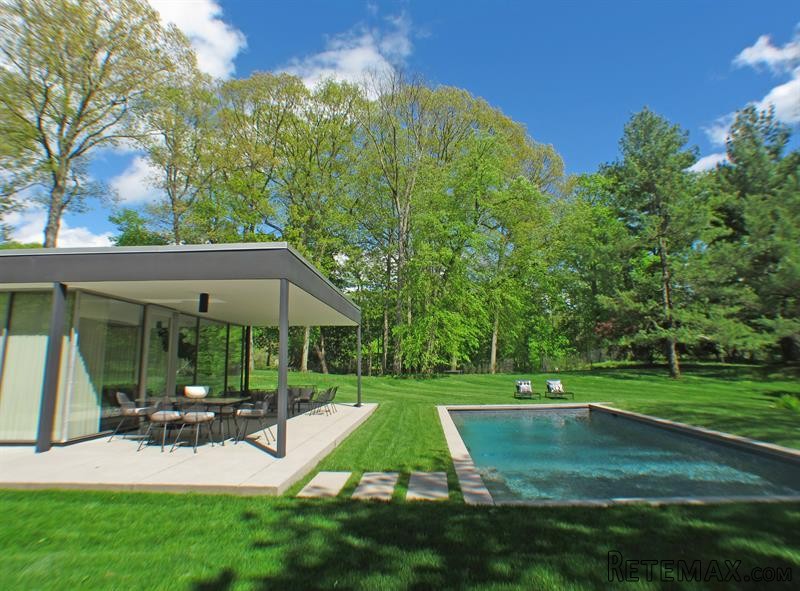 4 bedroom House For Sale: 104.. - 2