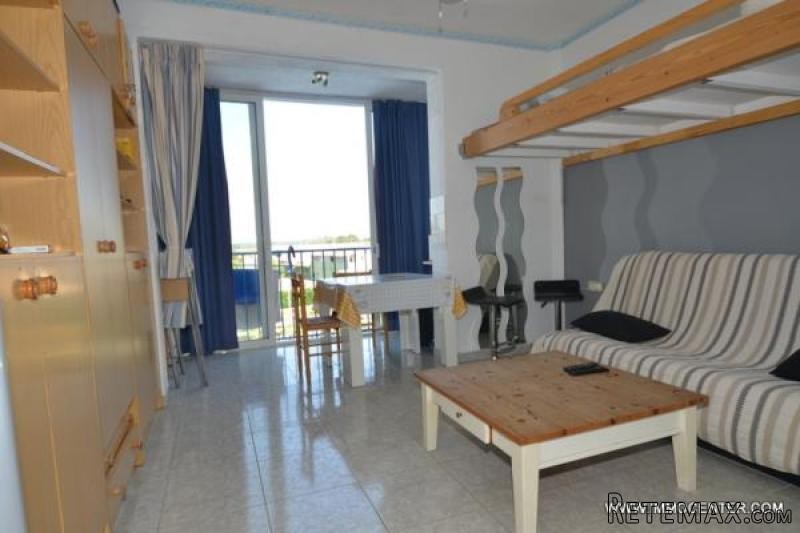 ROSES: Apartment in quiet residence..