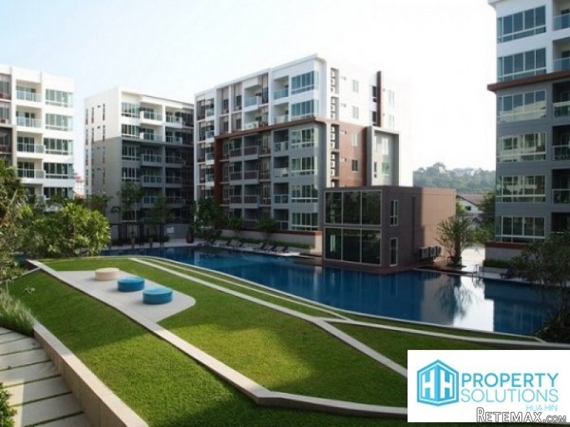 Beautiful 2 Bed With Pool View At..