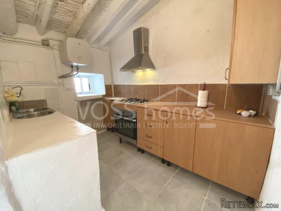 NEW & EXCLUSIVE TO VOSS HOMES A Great opportunity 2 houses.. - 10