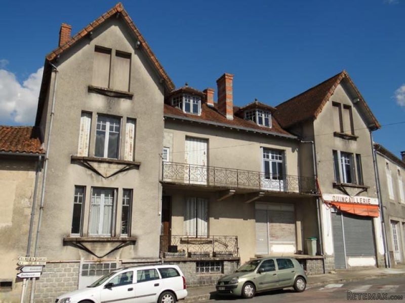 8 Beds Townhouse In The Dordogne :..