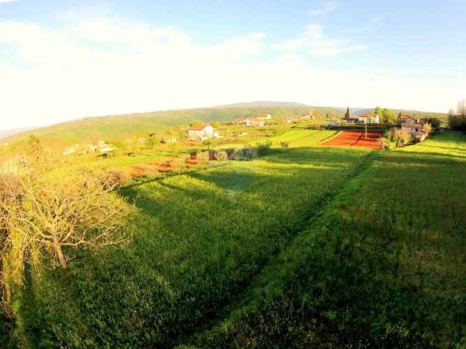 ISTRA,ZEMLJIŠTE SA DOZVOLOM ZA KUĆU ZA ODMOR - 3