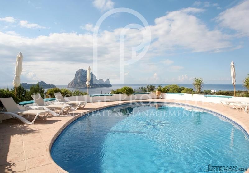 Mediterranean villa with breathtaking.. - 2