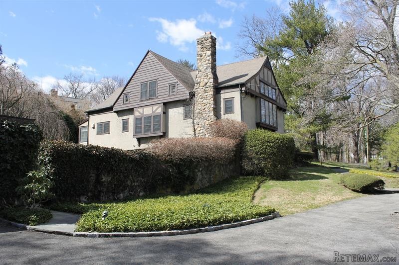 3 bedroom House For Sale: 30 Willowmere..