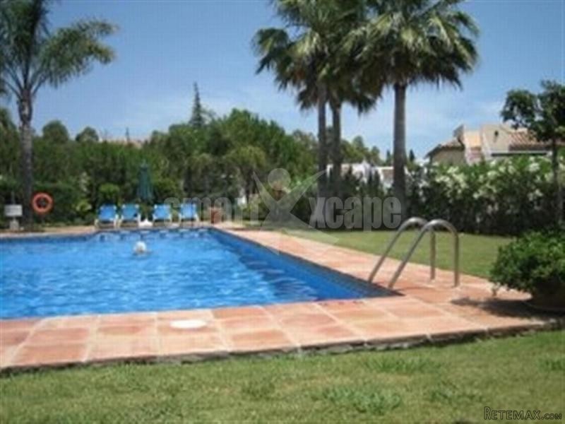 Apartment For Sale In Las Brisas.. - 2