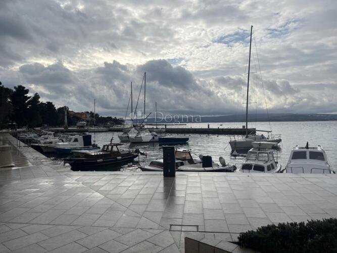 SELCE CRIKVENICA KUĆA NA MORU