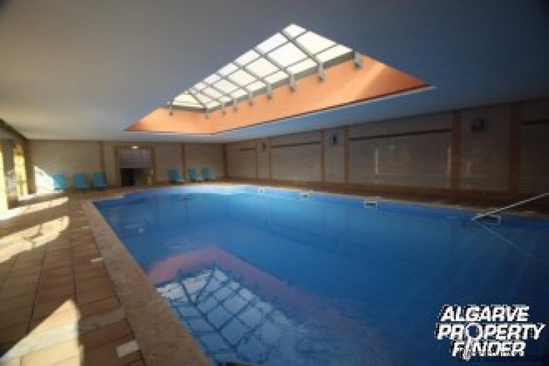 Te Koop: Appartement In Centraal.. - 2
