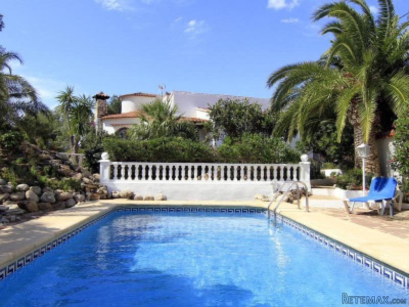 6 Bedrooms - Villa - Alicante - For Sale - 2