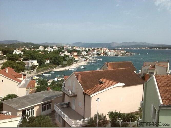 BRODARICA, ŠIBENIK 3 studio apartmana blizu plaže