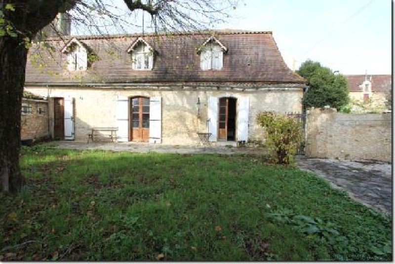 Cottage With Garden, Great Location