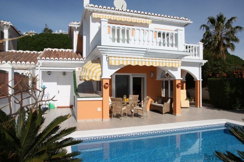 Villa for Sale in Costa - Torrox Park..