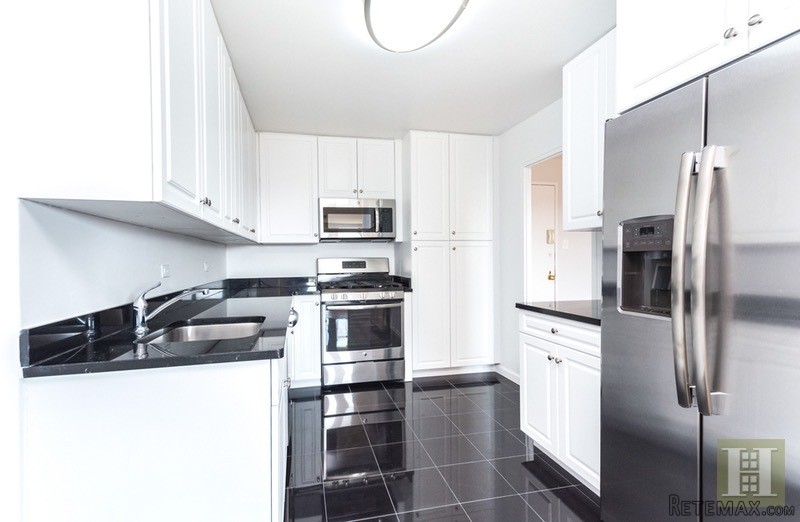2 bedroom Apartment For Sale: 2500.. - 2
