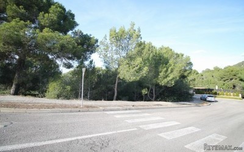 Plot for sale in Nova Santa Ponsa.