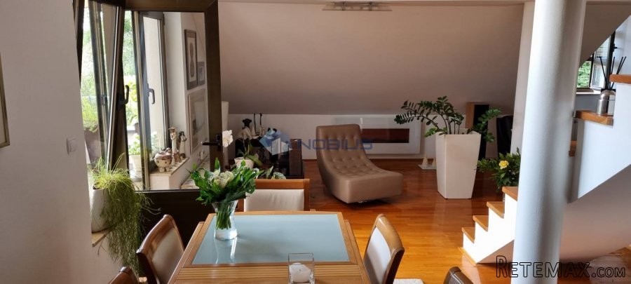 Čakovec, centar: 4-sobni dvoetažni 130 m2