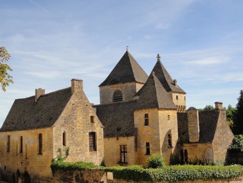 Simply Exquisite Chateau With Swimming..