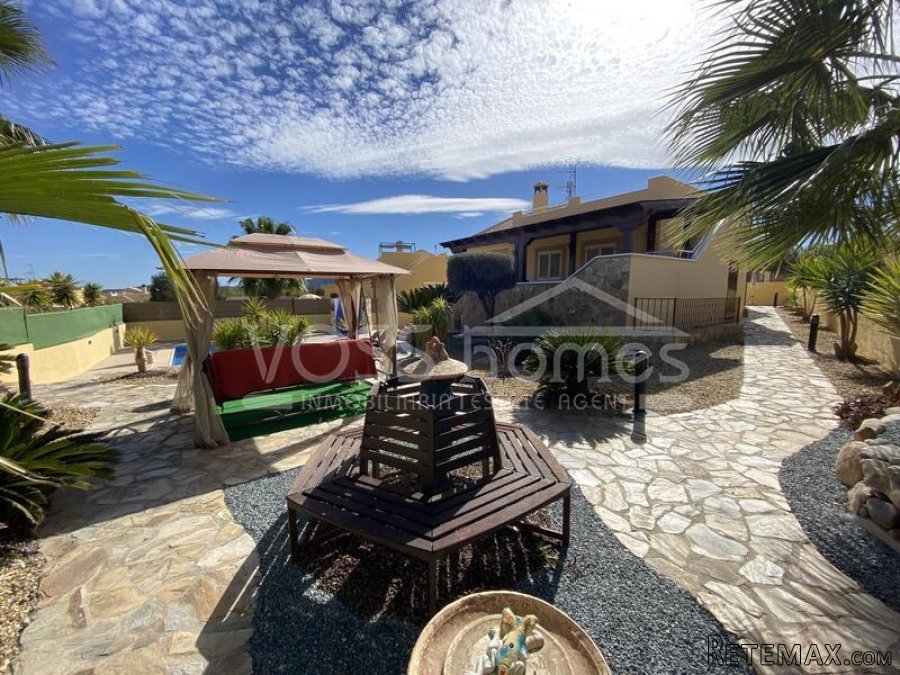 RESERVED & DEPOSIT PAID WITH VOSS HOMES BEFORE WE EVEN GOT.. - 7