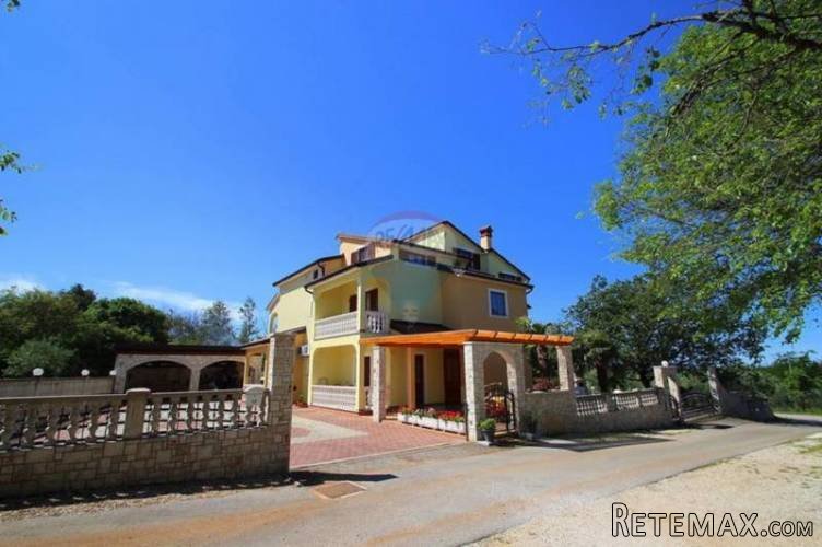 Istra, Umag apartmanska kuća sa bazenom - 2