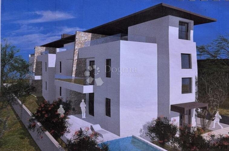 PRODAJE SE DVOETAŽNI STAN PENTHOUSE SA KROVNOM TERASOM VRSI - 2