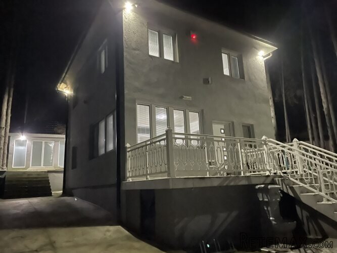 Kuca u Vincima na obali Dunava kod Golubca - 3