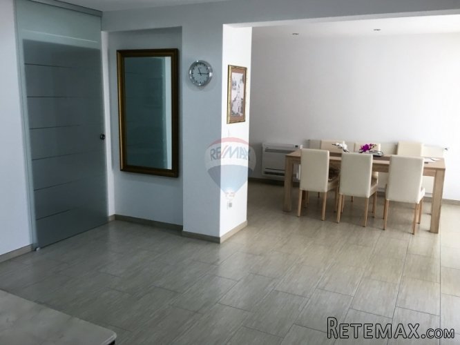 PULA, OBITELJSKA KUĆA SA 3 APARTMANA - 3
