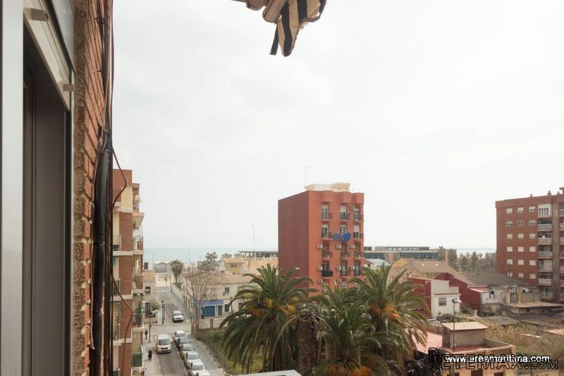 Apartment for sale with sea views on..