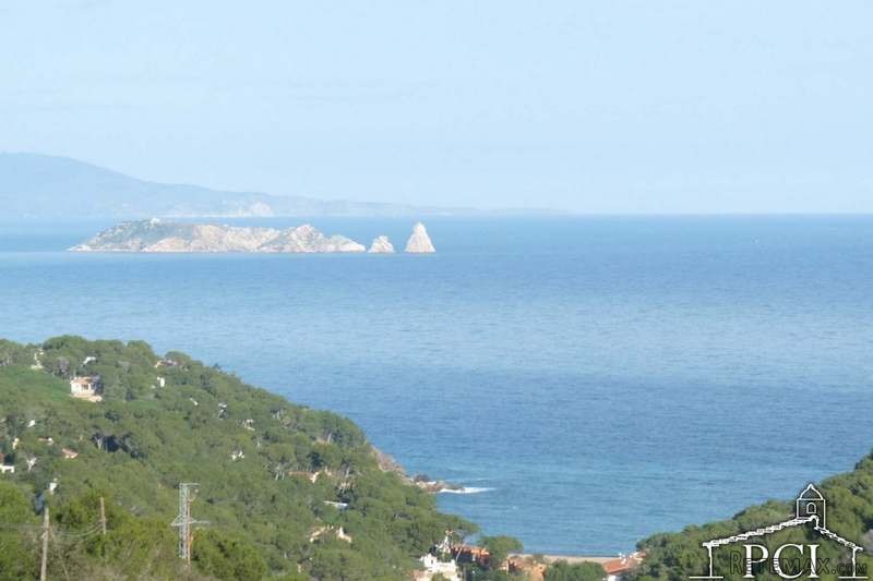 Property with sea view and private pool.. - 2