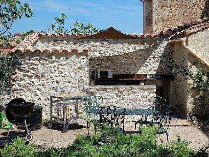 Property With Renovated Winegrower House - 2