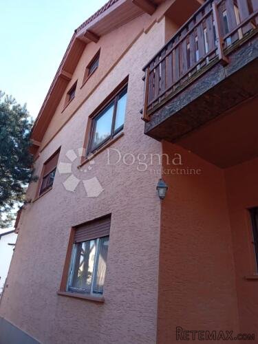 U blizini Varaždina, kuća sa tri odvojena stana, Gornji Kurš - 3