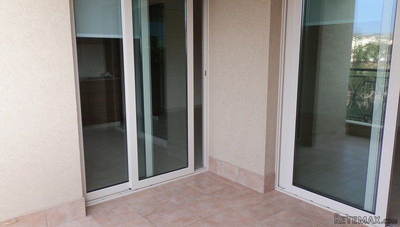3 Year Old 2 Bedroom Apartment In Erimi..