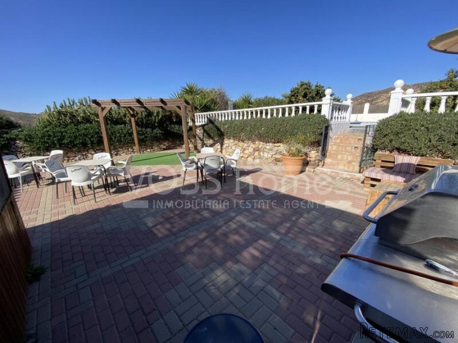 EXCLUSIVE TO VOSS HOMES - AN UP AND RUNNING B&B / GUEST.. - 8