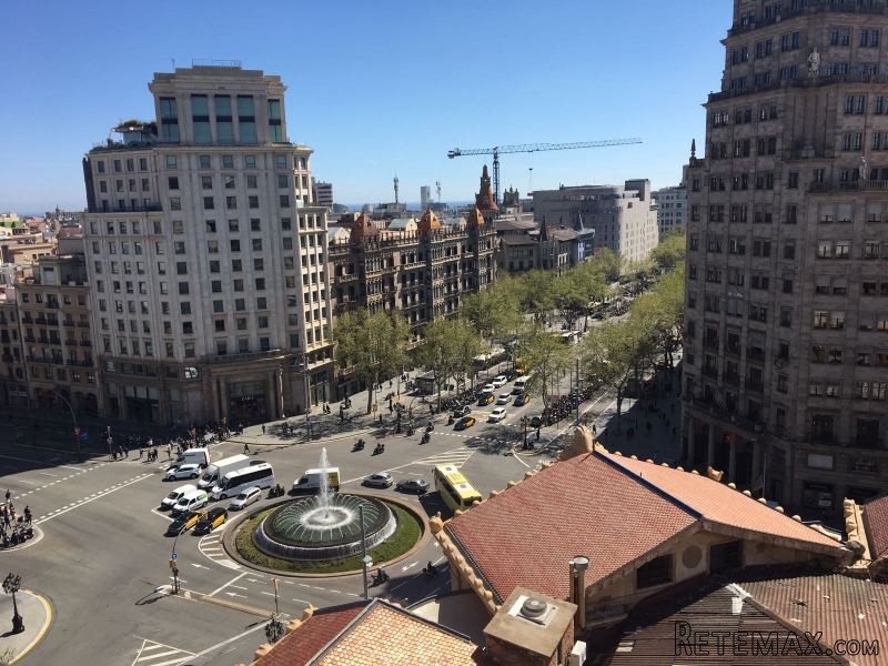 Prestigious Penthouse Apartment Passeig..