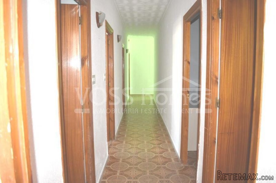 RESERVED WITH VOSS HOMES MARCH 2022 Very large, country.. - 11