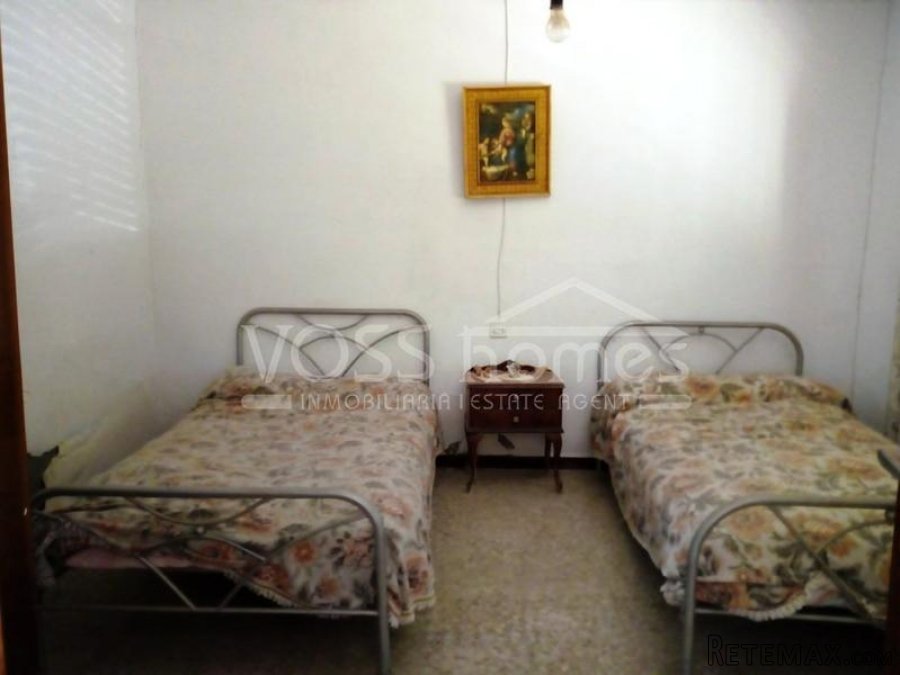 Huge country house with garage of approx 250m2 and.. - 12