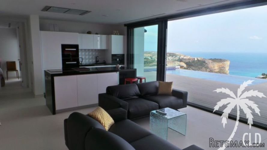 Modern design villa built in 2014 on a plot with panoramic.. - 2