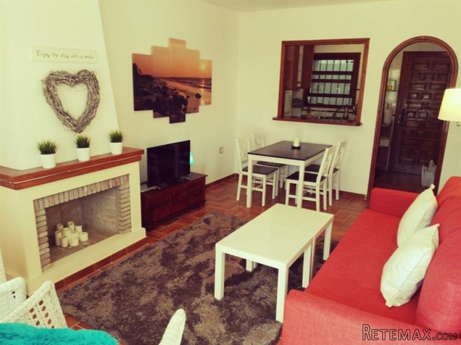 Refurbished bungalow in an urbanisation with communal.. - 2