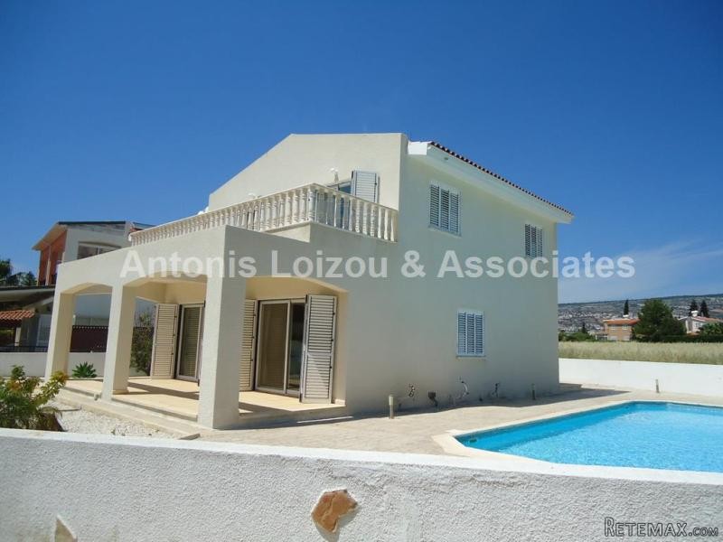 Four Bedroom Detached House - Reduced - 2