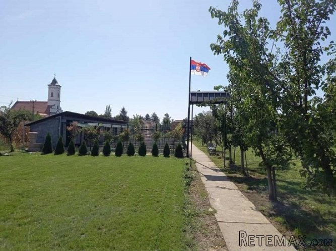 Kuća u Deču, opština Pećinci - 13