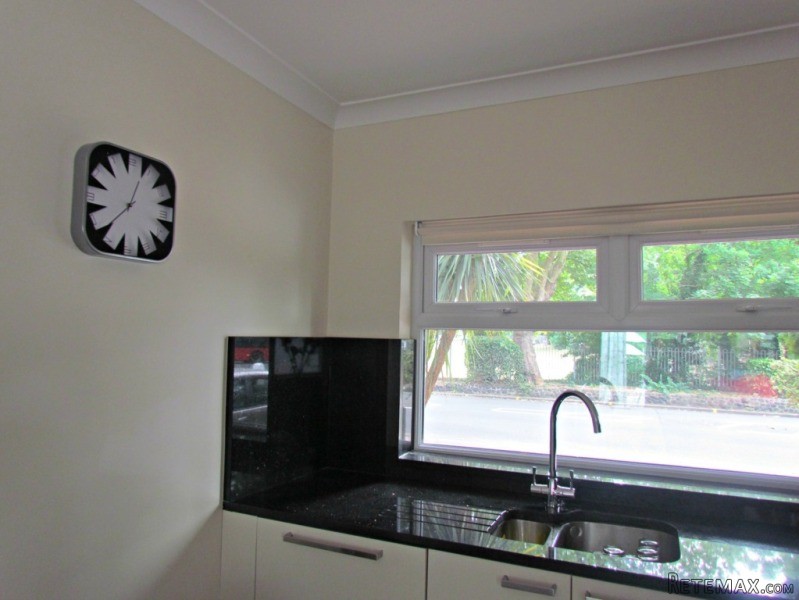 Single with single bed near Chiswick.. - 2