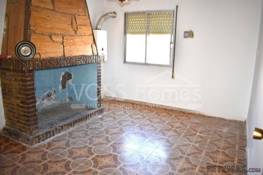 RESERVED WITH VOSS HOMES MARCH 2022 Very large, country.. - 14