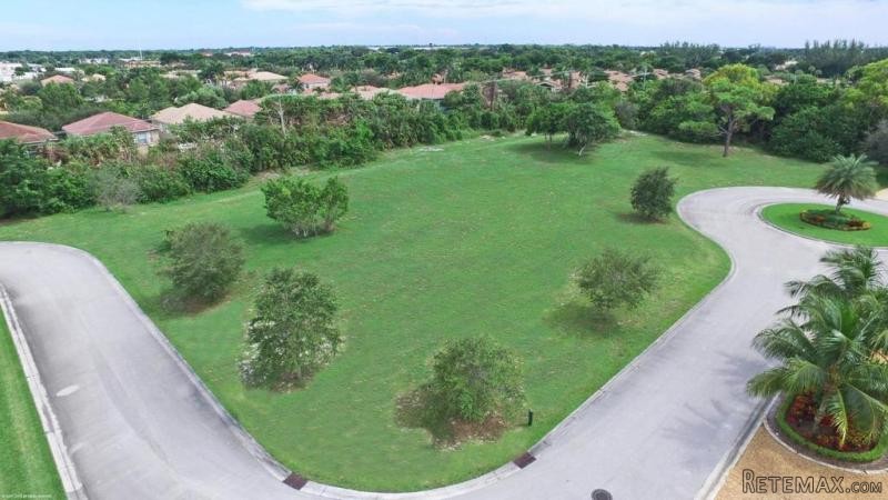 5 Turtle Grove Lane, Village of Golf..