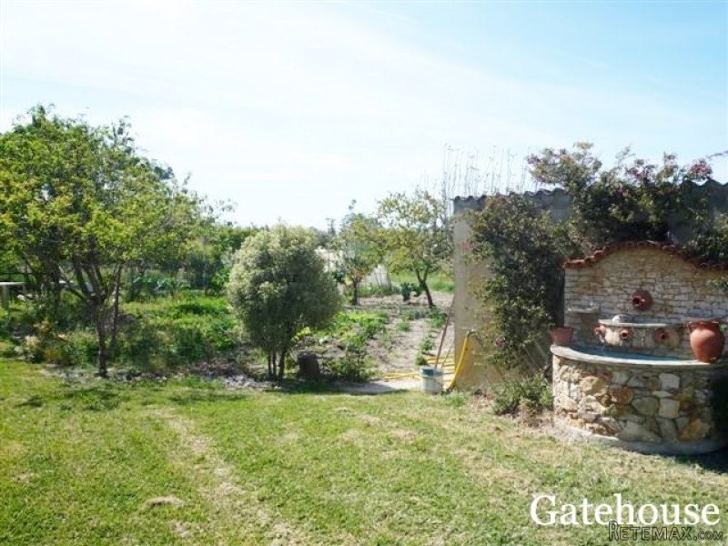 Property Investment In Vila Nova de.. - 2