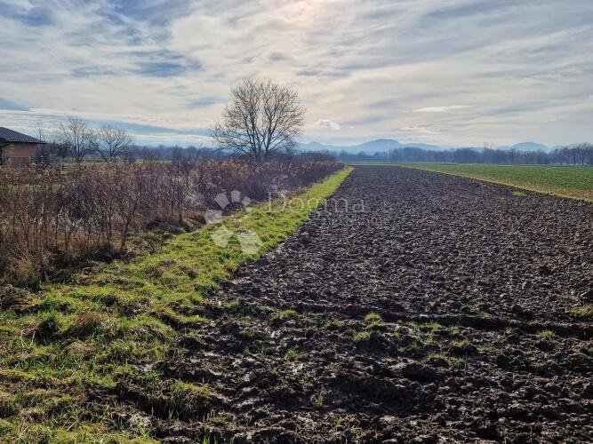 Zemljište Biškupec