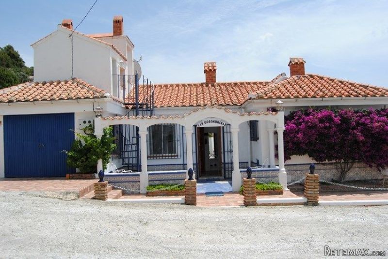 Chalet for Sale in Competa, Competa..