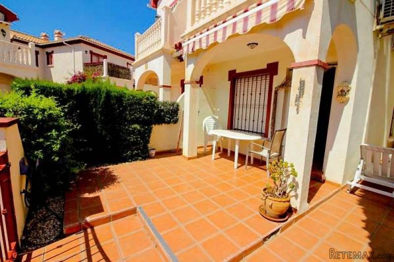3 Bedroom 2 Bathroom Townhouse In La.. - 2