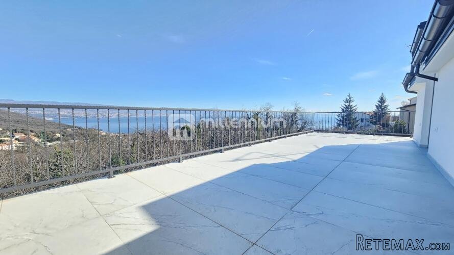 Lovran, 91.60m2, 2-sobni s dnevnim, terasa, balkon - 2