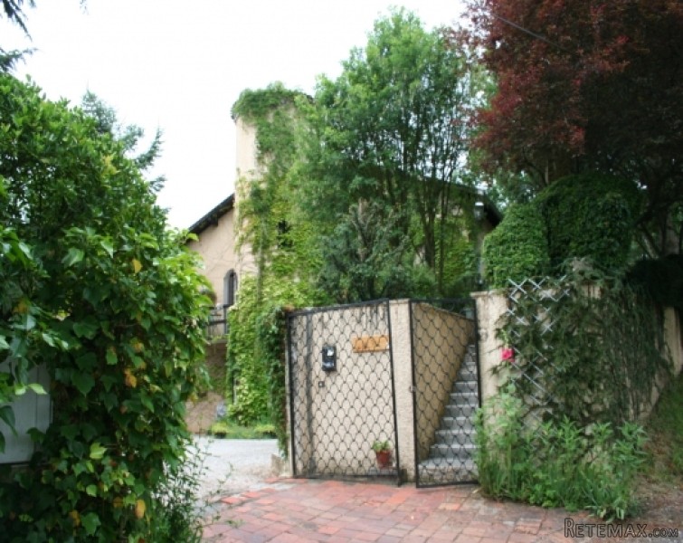 Country House, Traditionally Built In..